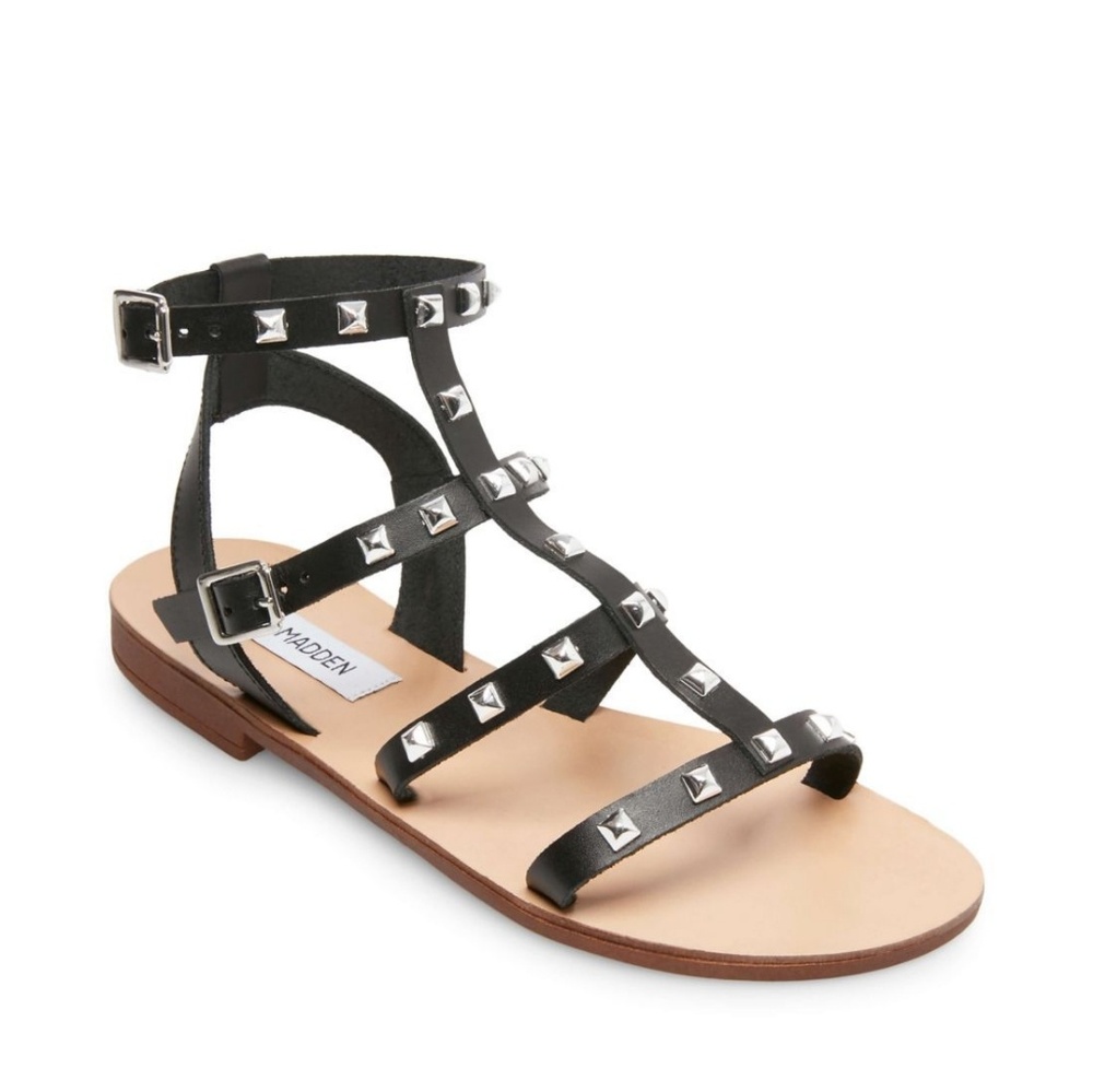 Steve Madden Beyond Black Sandals:Size 9